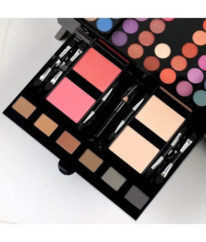 Miss Rose - Blockbuster Makeup Palette © Ⓢ